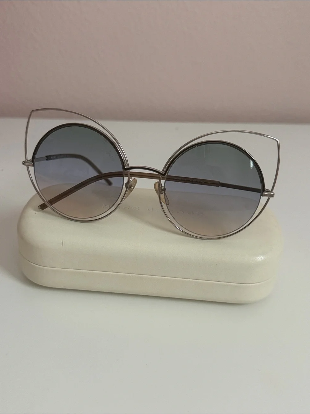 Marc Jacobs MARC 10/S Silver Cat-Eye Sunglasses w/ Case